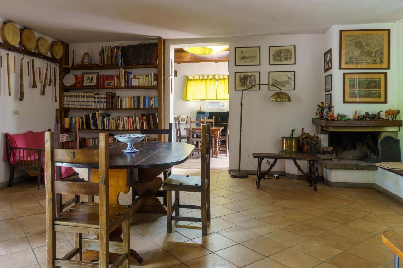Country House Tra Lago E Mare A Sud Di Roma Villa Campoleone Exteriör bild